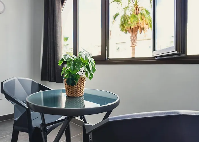 Americas Park - Parque Santiago Ii