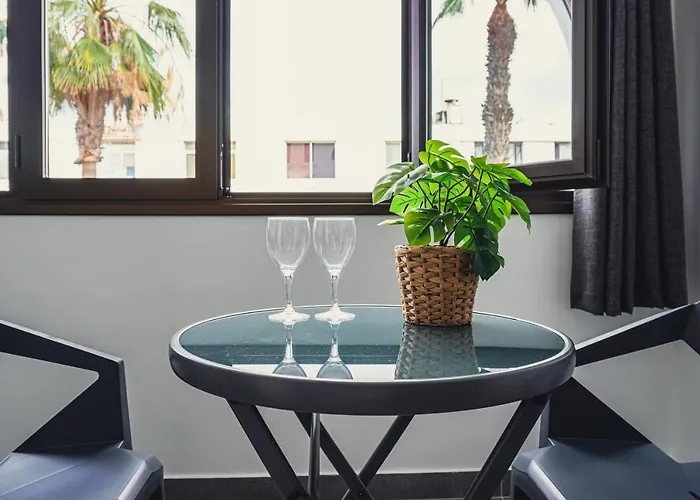 Americas Park - Parque Santiago Ii *